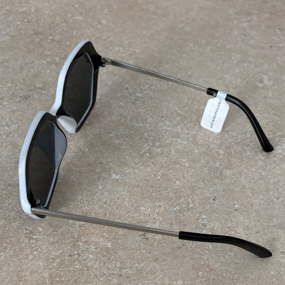 Anthropologie Black Oversized Geometric Sunglasses - Picture 2 of 4